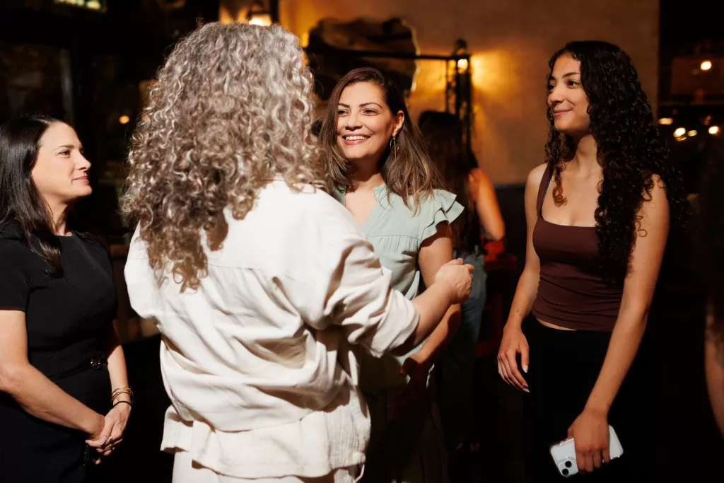 צילום אירוע עסקי אנשים